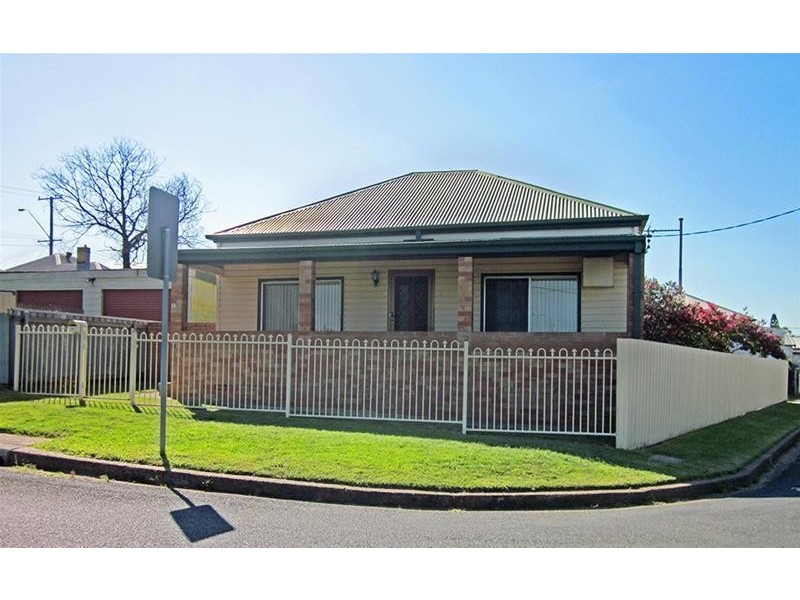 5 South Street, Telarah NSW 2320