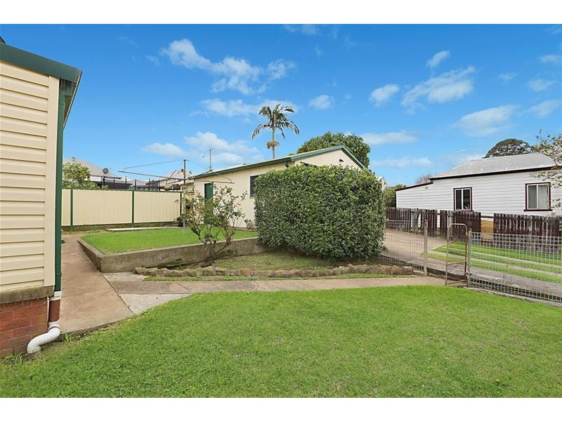 5 South Street, Telarah NSW 2320