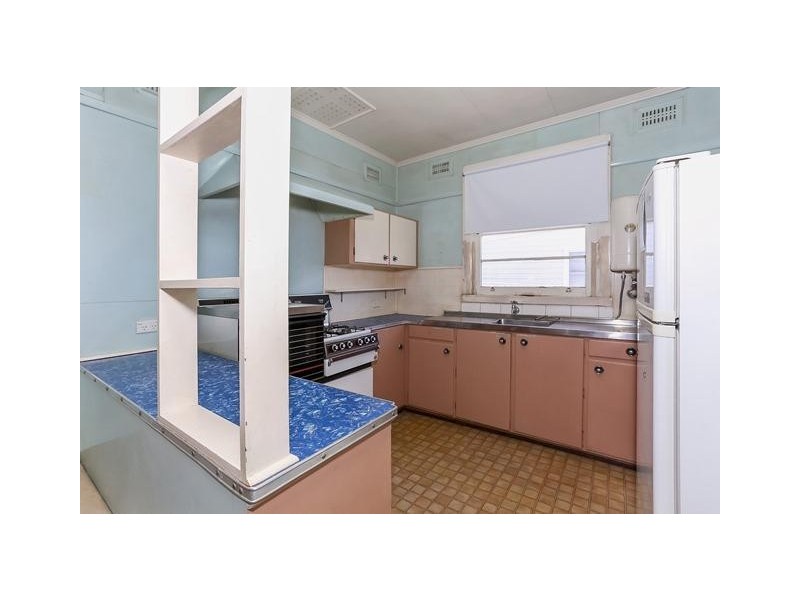 3 Russell Street, Telarah NSW 2320