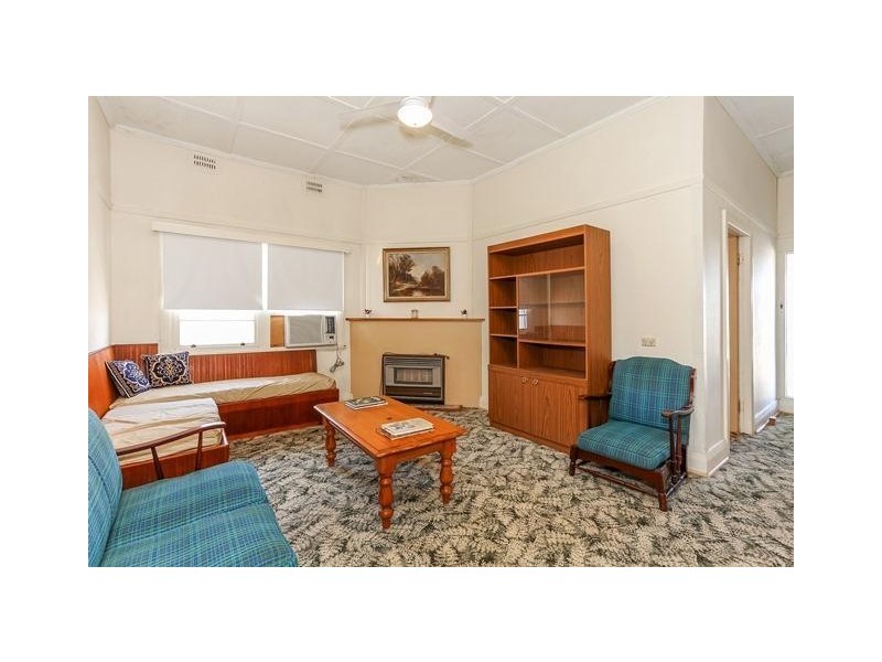 3 Russell Street, Telarah NSW 2320