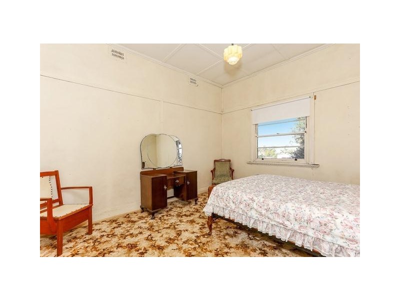 3 Russell Street, Telarah NSW 2320