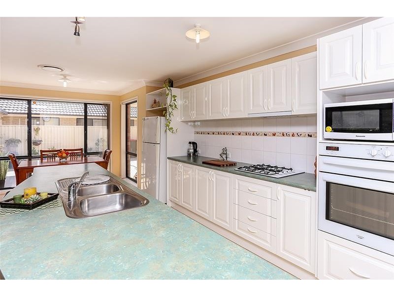 28 Pyalla Avenue, Aberglasslyn NSW 2320