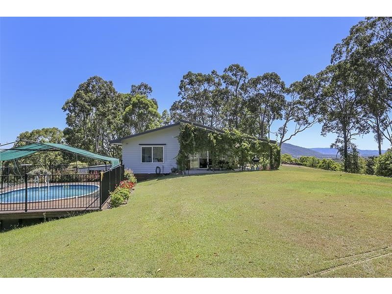 151  Keppies Lane, Paterson NSW 2421