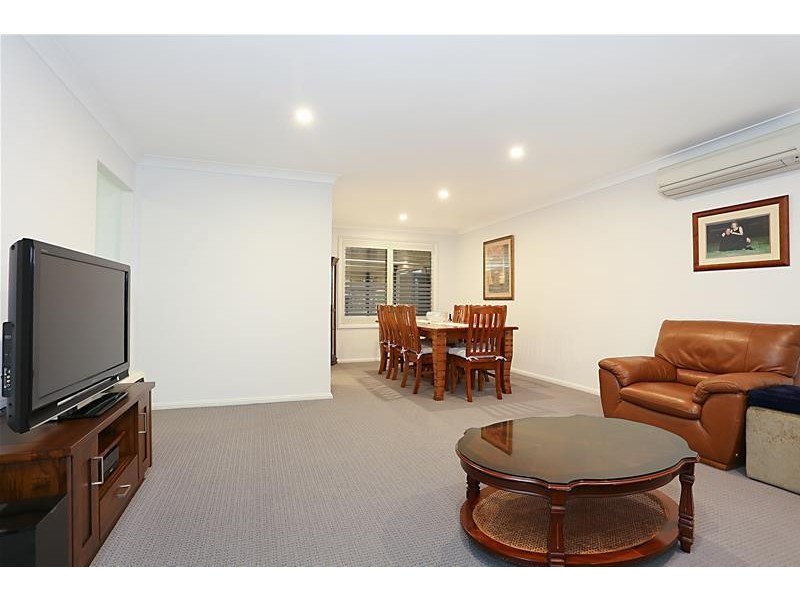 11 Cedar Wattle Close, Aberglasslyn NSW 2320