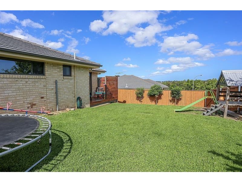 28 McKeachies Drive, Aberglasslyn NSW 2320