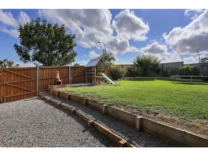 28 McKeachies Drive, Aberglasslyn NSW 2320