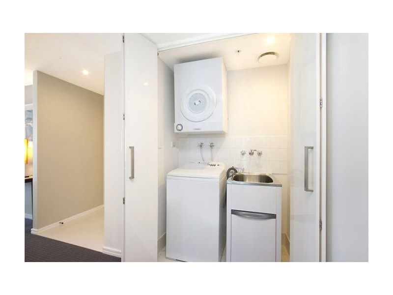 23701/3113 Surfers Paradise Boulevard, Surfers Paradise QLD 4217