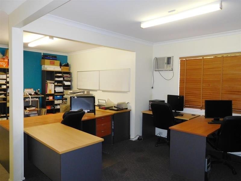 290 Ferry Road, Southport QLD 4215