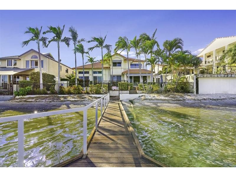 14 Buccaneer Court, Paradise Waters QLD 4217