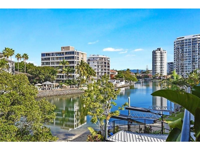 15/57 Peninsular Drive, Surfers Paradise QLD 4217