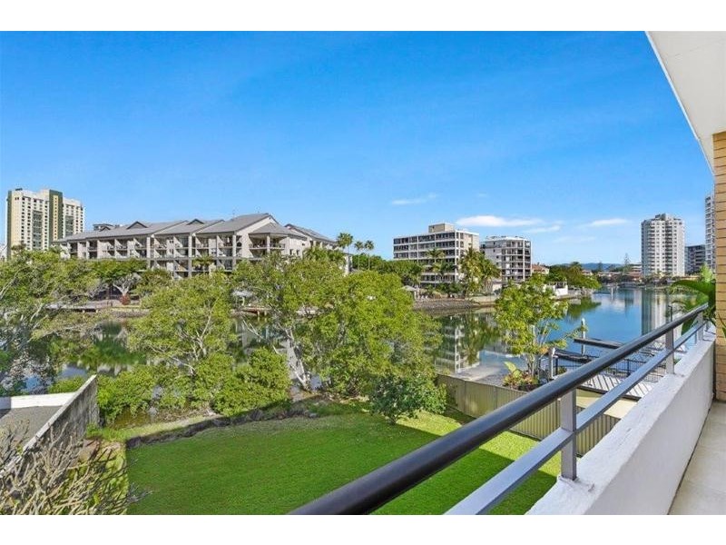 15/57 Peninsular Drive, Surfers Paradise QLD 4217