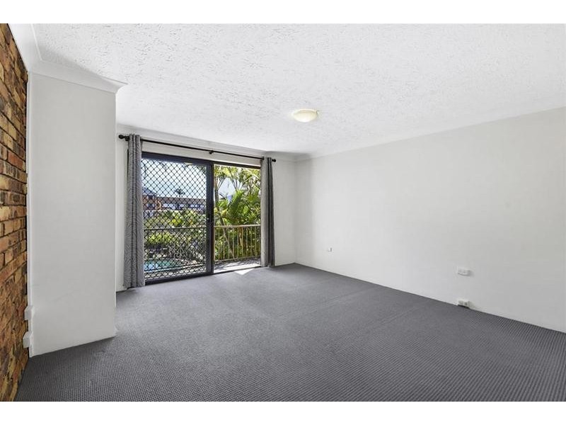 5/16 Duet Drive, Mermaid Waters QLD 4218