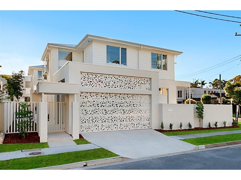 12a  Oak Avenue, Surfers Paradise QLD 4217