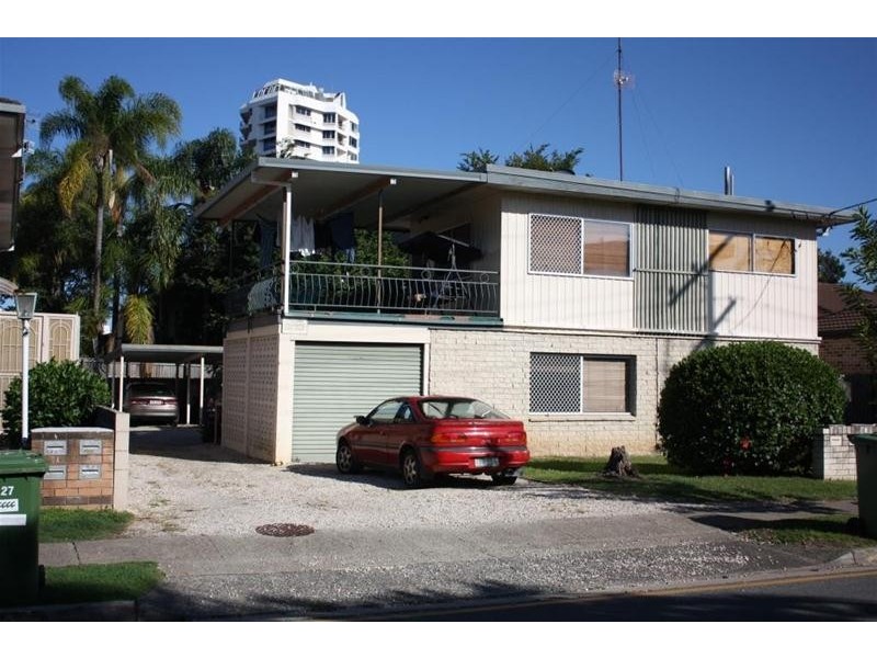 3/25 Leonard Avenue, Surfers Paradise QLD 4217