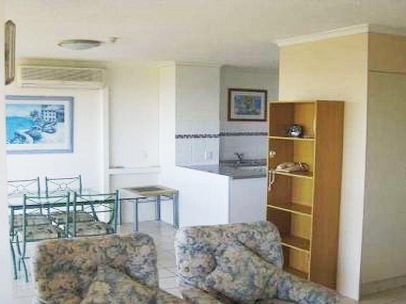 4B/114 Marine Parade, Southport QLD 4215