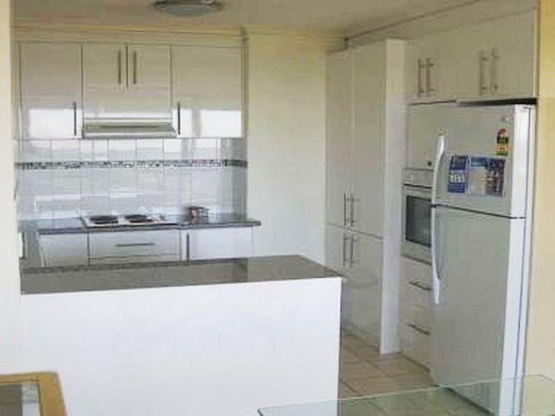 4B/114 Marine Parade, Southport QLD 4215