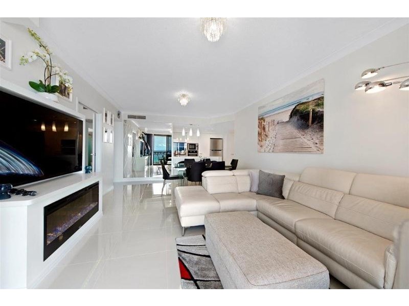 1116/23 Ferny Avenue, Surfers Paradise QLD 4217