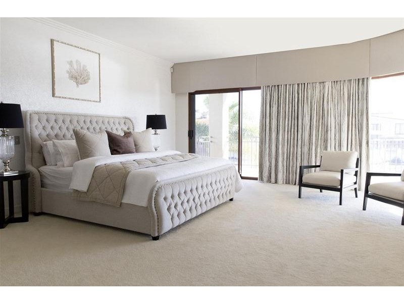 14 Seafarer Court, Paradise Waters QLD 4217