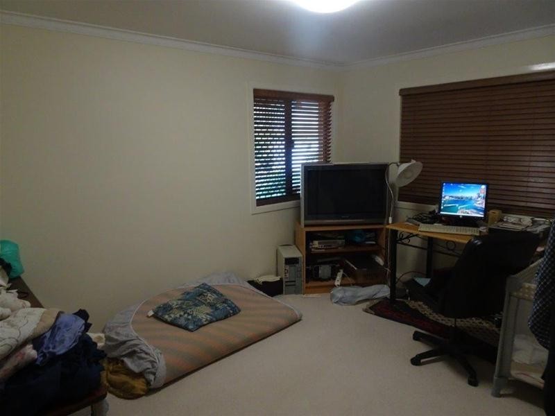 129 Falconer Street, Southport QLD 4215