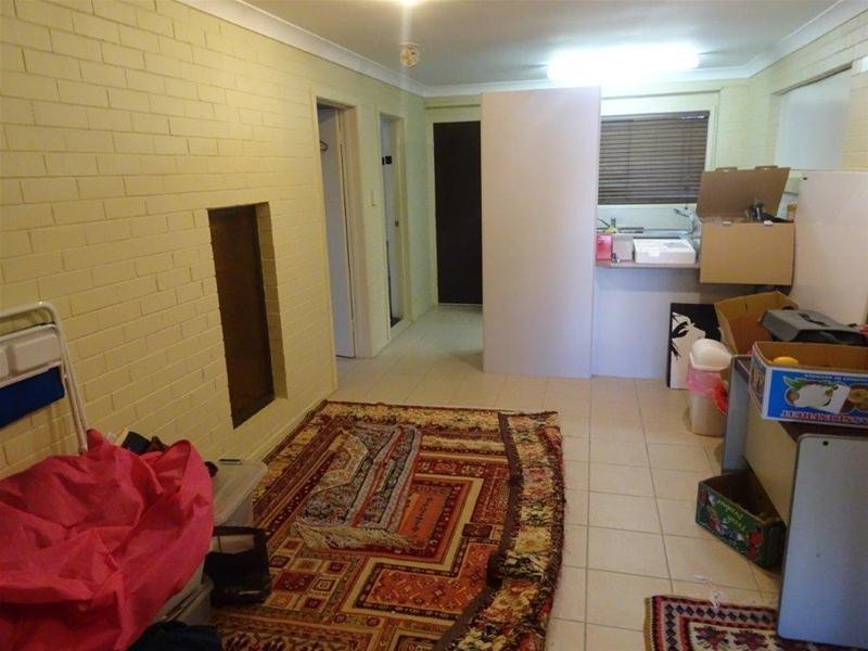 129 Falconer Street, Southport QLD 4215