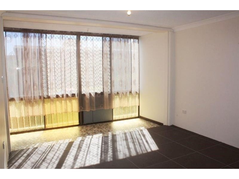 2 Sunrise Boulevard, Surfers Paradise QLD 4217