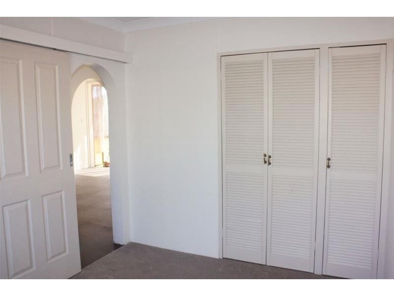 2 Sunrise Boulevard, Surfers Paradise QLD 4217