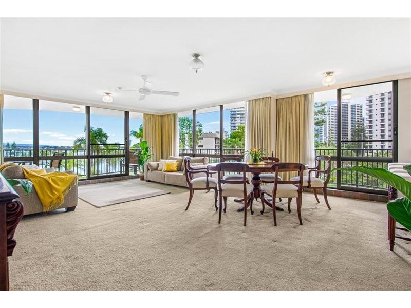 10/2940 Gold Coast Highway, Surfers Paradise QLD 4217