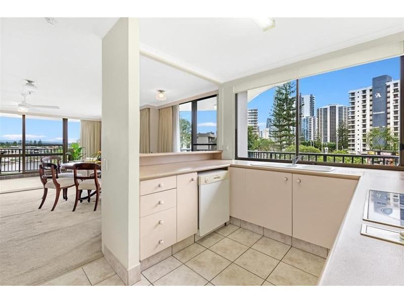 10/2940 Gold Coast Highway, Surfers Paradise QLD 4217