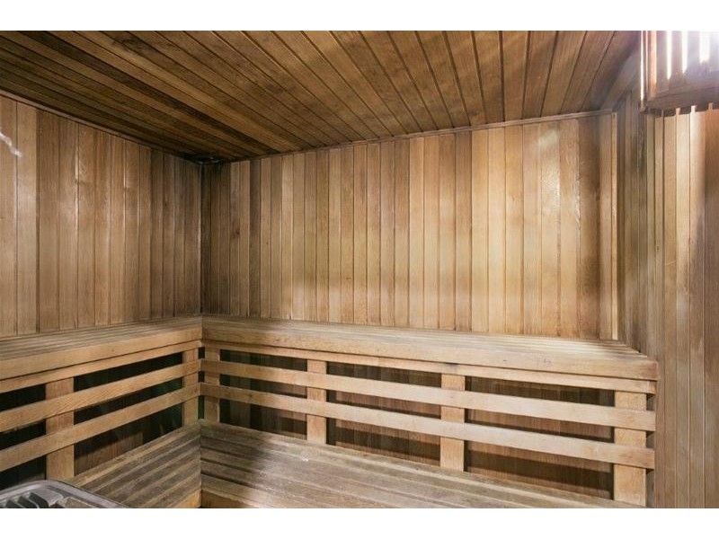 10/2940 Gold Coast Highway, Surfers Paradise QLD 4217