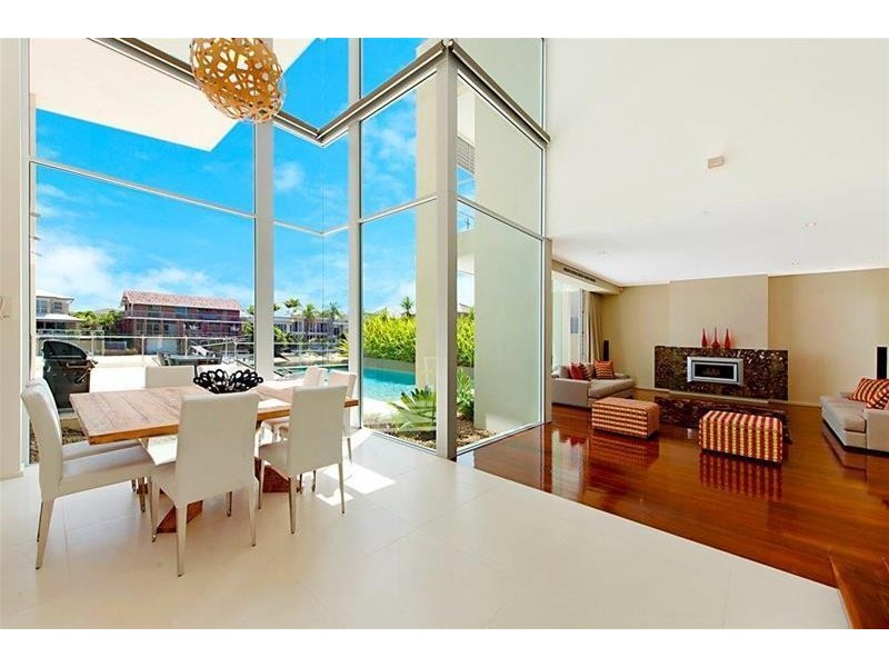 30 Buccaneer Court, Paradise Waters QLD 4217