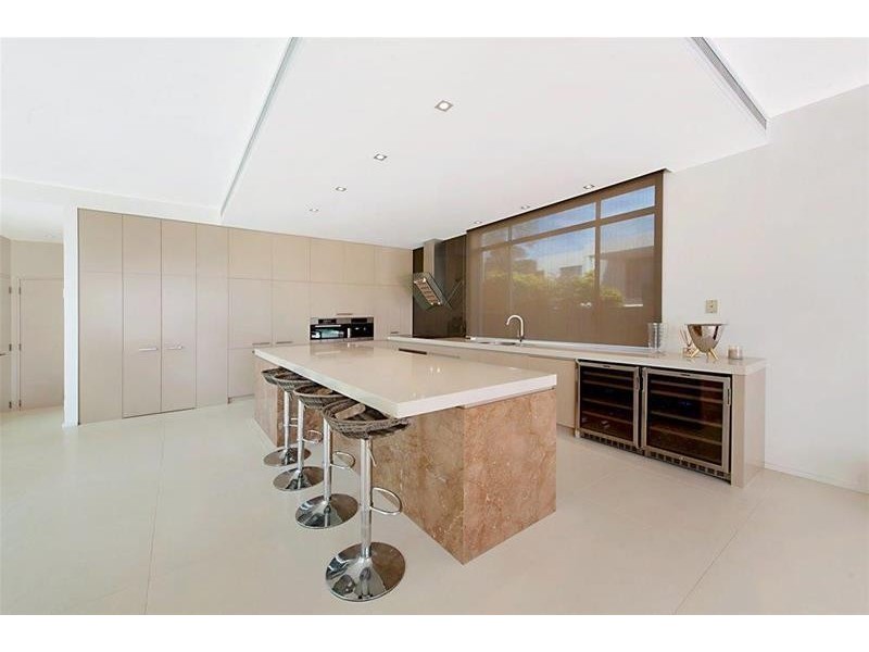 30 Buccaneer Court, Paradise Waters QLD 4217