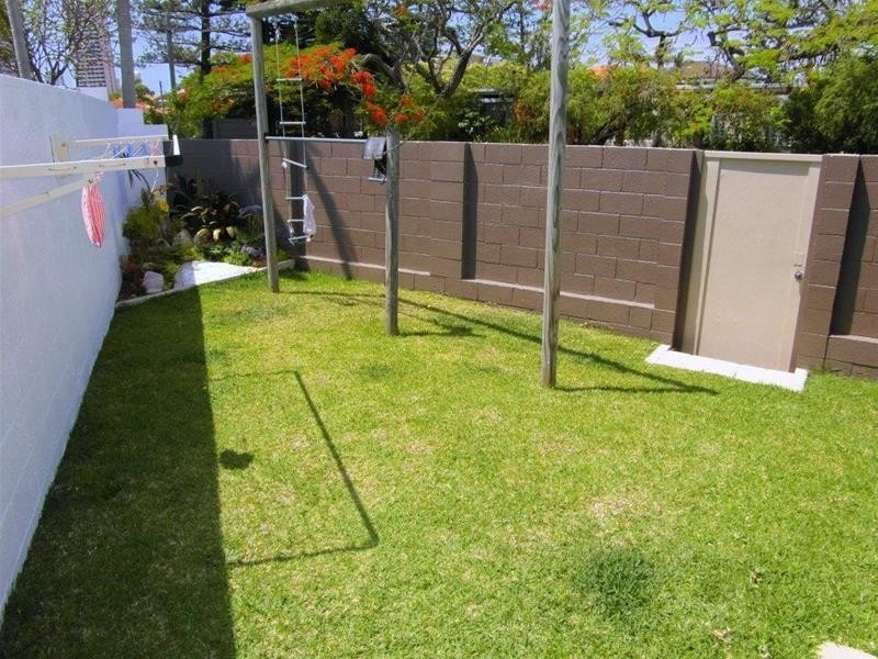 54 Brindisi Avenue, Isle Of Capri QLD 4217