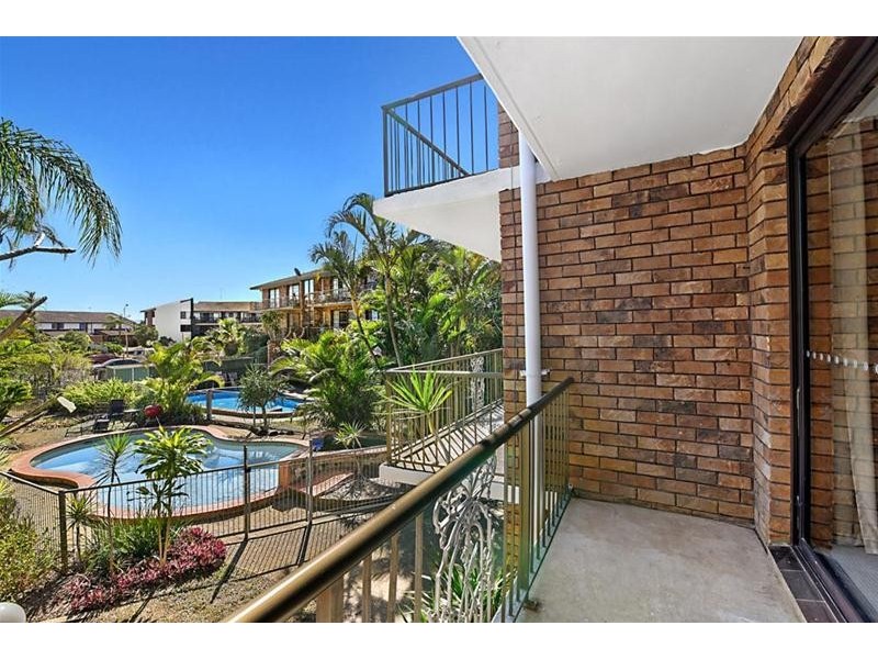 5/16 Duet Drive, Mermaid Waters QLD 4218