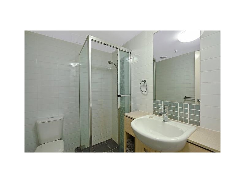 1304/18 Fern Street, Surfers Paradise QLD 4217