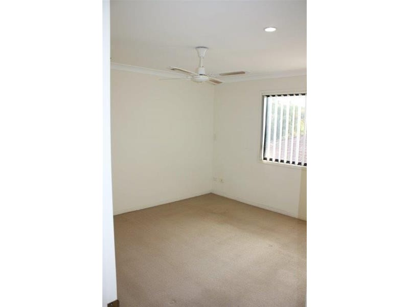 14-16 Terrigal Crescent, Southport QLD 4215