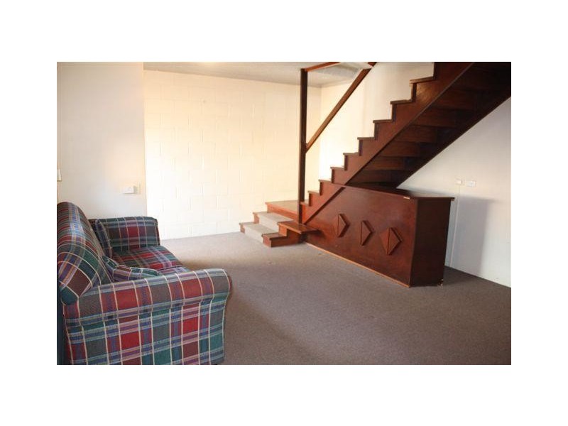 3 Watson Esplanade, Surfers Paradise QLD 4217