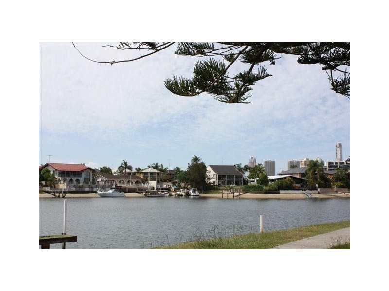 3 Watson Esplanade, Surfers Paradise QLD 4217