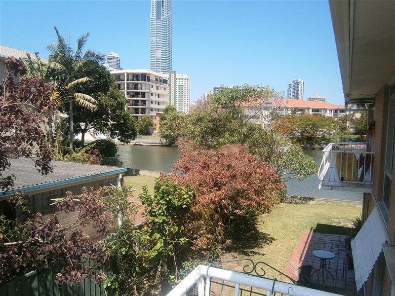 29a Peninsular Drive, Surfers Paradise QLD 4217