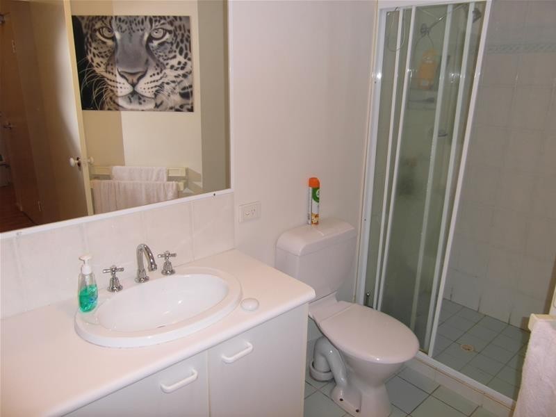 35 Palm Avenue “Bay Lodge” Budds Beach, Surfers Paradise QLD 4217