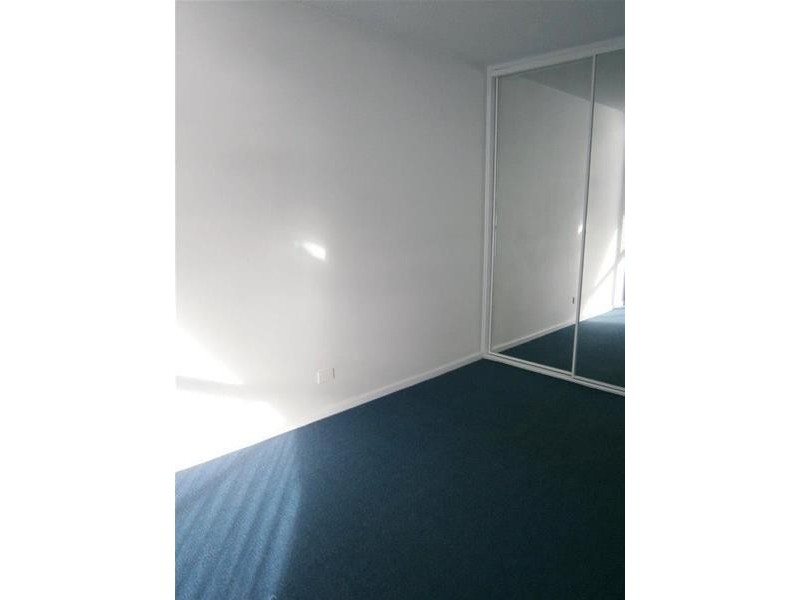 3/2930 Gold Coast Highway, Surfers Paradise QLD 4217