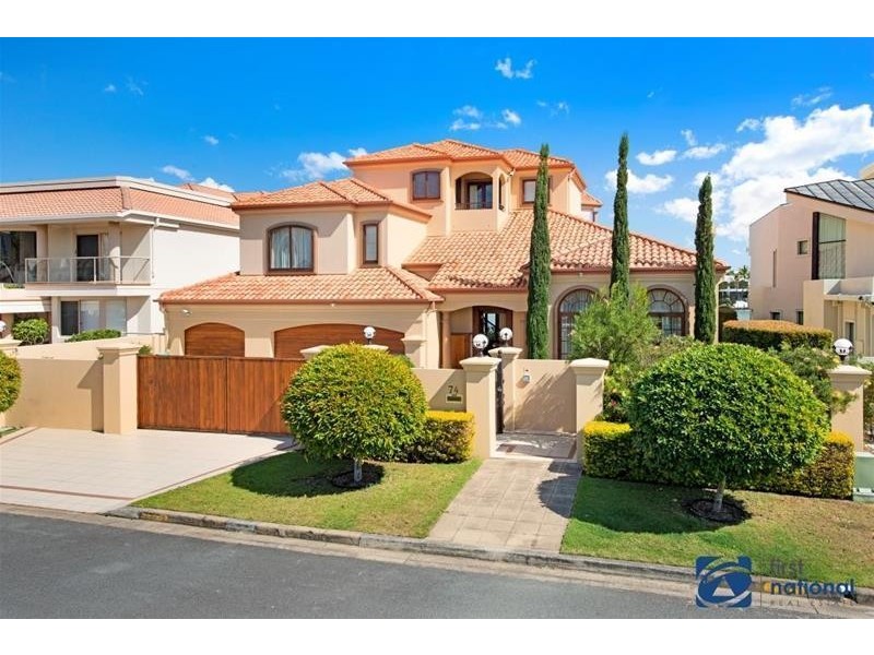 74 Admiralty Drive, Paradise Waters QLD 4217