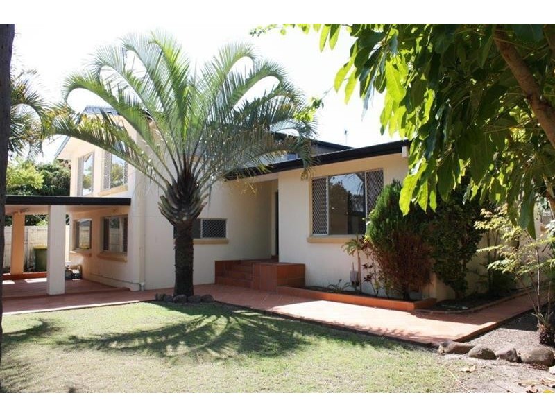 3 The Lido, Isle Of Capri QLD 4217