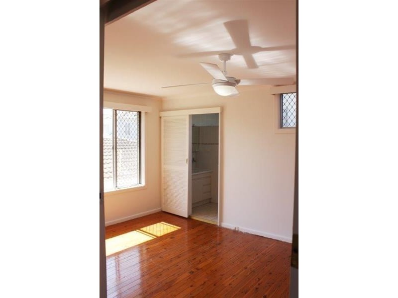 3 The Lido, Isle Of Capri QLD 4217