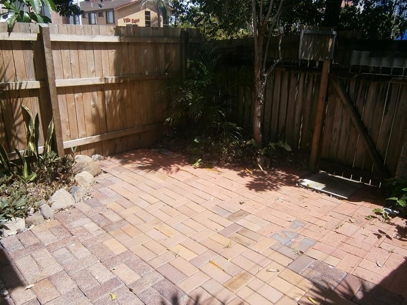 37- 41 Markwell Avenue, Surfers Paradise QLD 4217