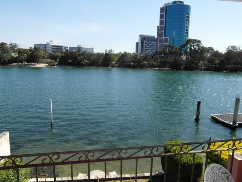 191 Stanhill Drive, Chevron Island QLD 4217