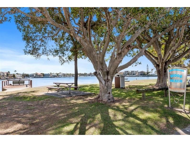 53 Palm Avenue, Surfers Paradise QLD 4217