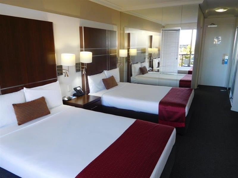 608/3197 Surfers Paradise Boulevard, Surfers Paradise QLD 4217