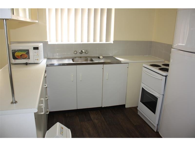 19 Sunset Boulevard, Surfers Paradise QLD 4217