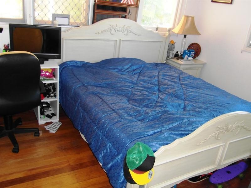 10 College Avenue, Southport QLD 4215