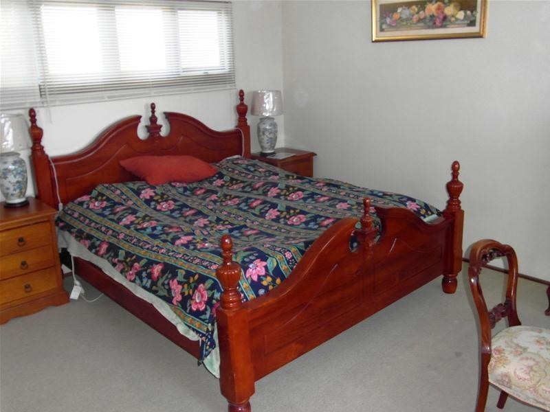 10 College Avenue, Southport QLD 4215